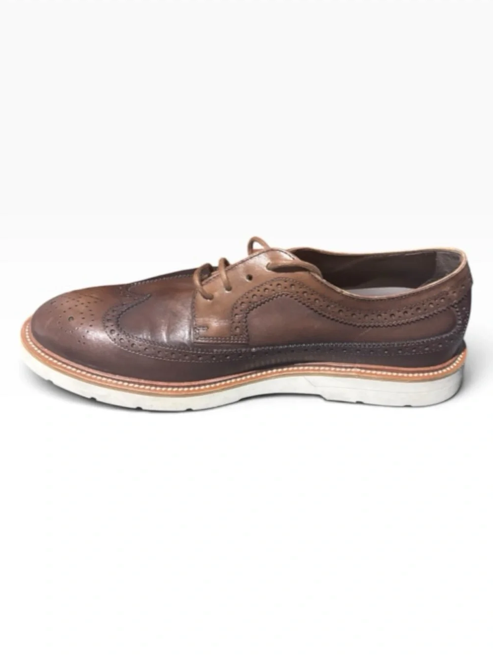 Tod's Brown Leather Wingtip Derby Shoes